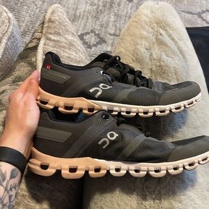 On Cloud Cloudflow Rose & Black